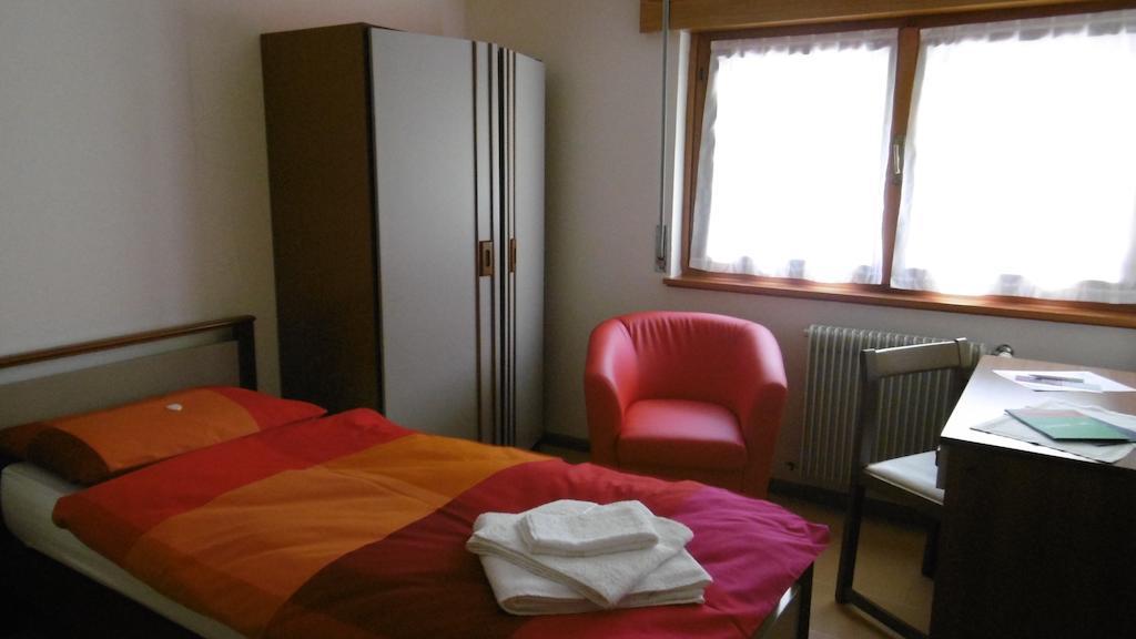 Casa Per Ferie Paola Di Rosa Hotel Arta Terme Habitación foto